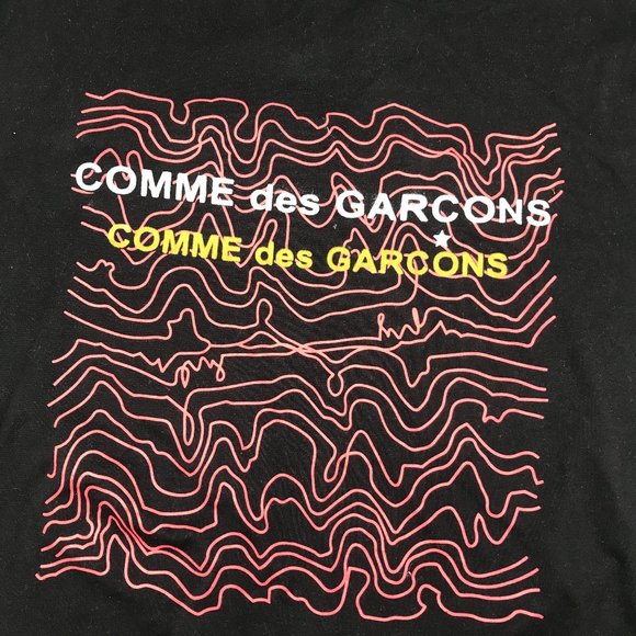 Comme des Garcons Tops - Comme Des Garcons T shirt Size L